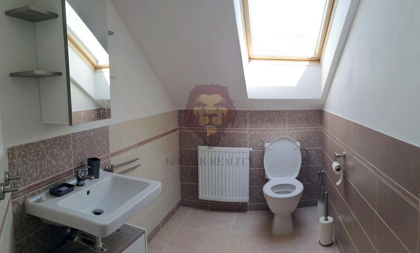 NA PREDAJ VIDIECKY RODINNÝ DOM V HORNÝCH OREŠANOCH