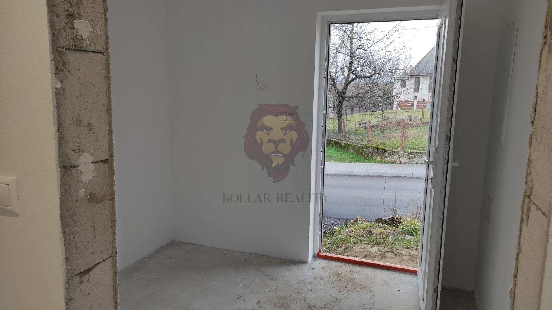 NA PREDAJ RODINNÝ DOM - NOVOSTAVBA - BYSTRIČANY 4-IZBOVÝ , 488m2 POZEMOK