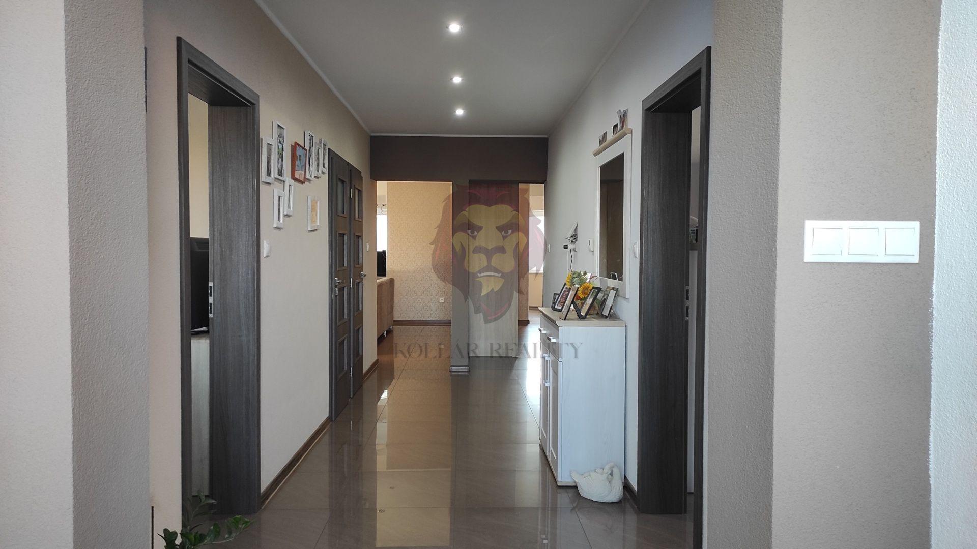 !!Znižená cena!! NA PREDAJ VELKÉ BIELICE - RODINNÝ DOM - 6,5 IZBOVÝ