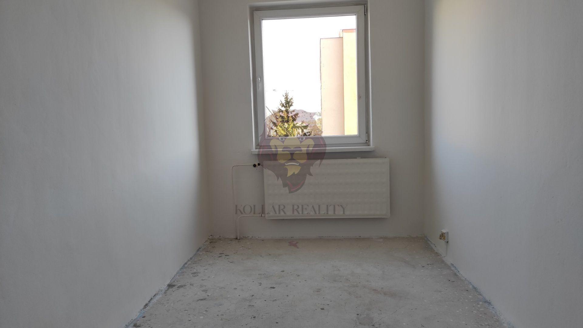 NA PREDAJ PRIEVIDZA , J.FRANCISCIHO 5 IZBOVÝ , 94m2