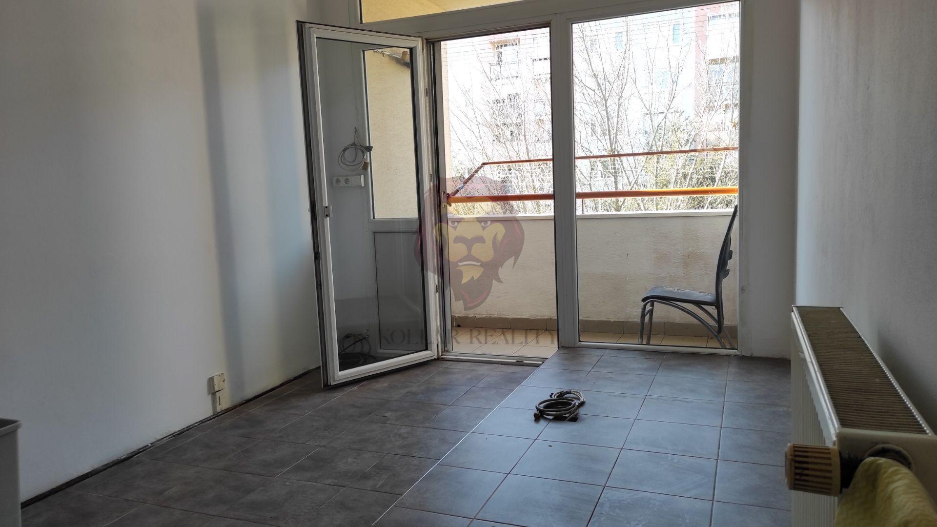 NA PREDAJ PRIEVIDZA , J.FRANCISCIHO 5 IZBOVÝ , 94m2