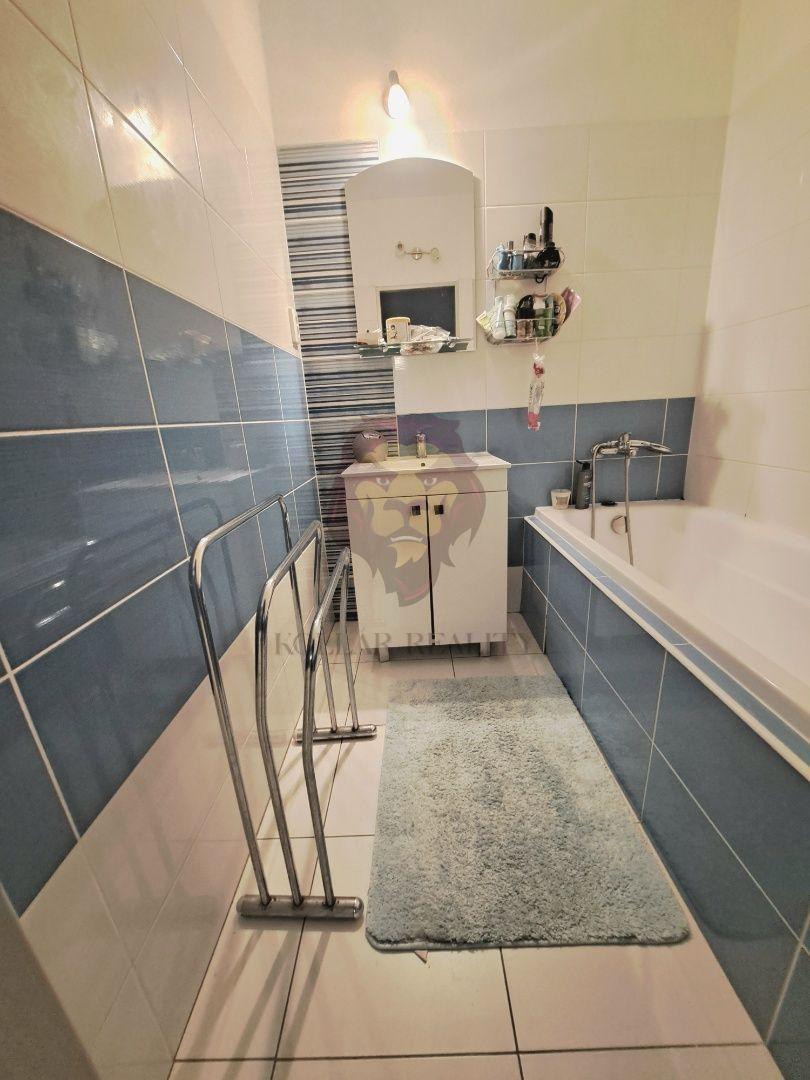 Na predaj 3-izbový byt v centre Seredi