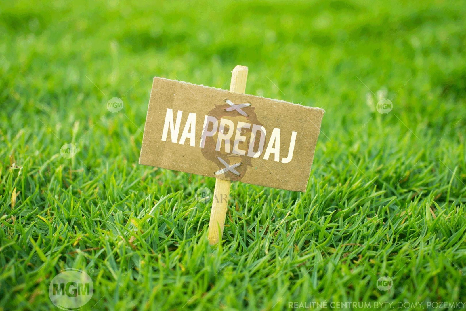 NA PREDAJ POZEMOK V ŠOPORNI