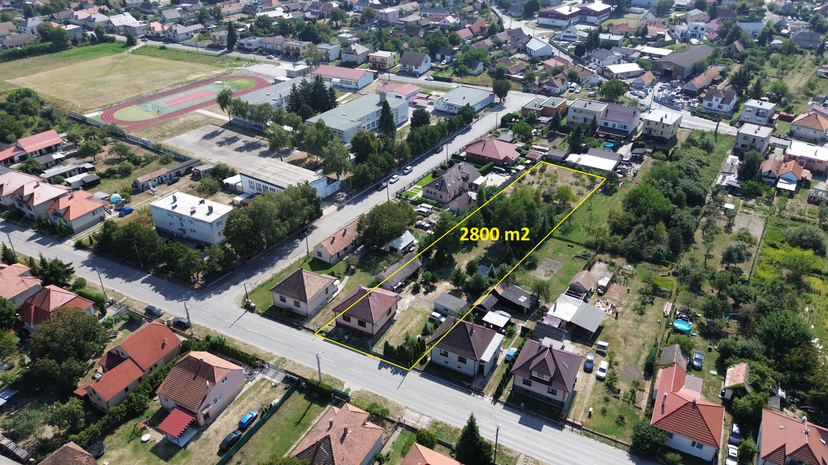 NA PREDAJ -Rodinný dom s veľkým pozemkom v Borskom Mikuláši