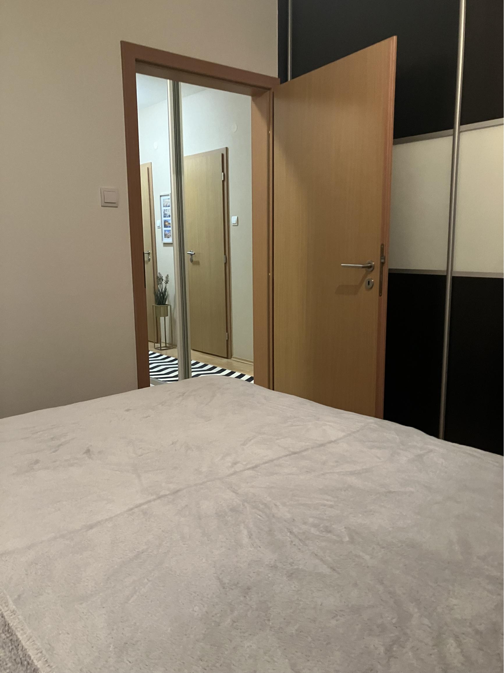 NA PREDAJ 2 - IZBOVÝ BYT V MESTE ŽILINA - ROSINSKÁ CESTA