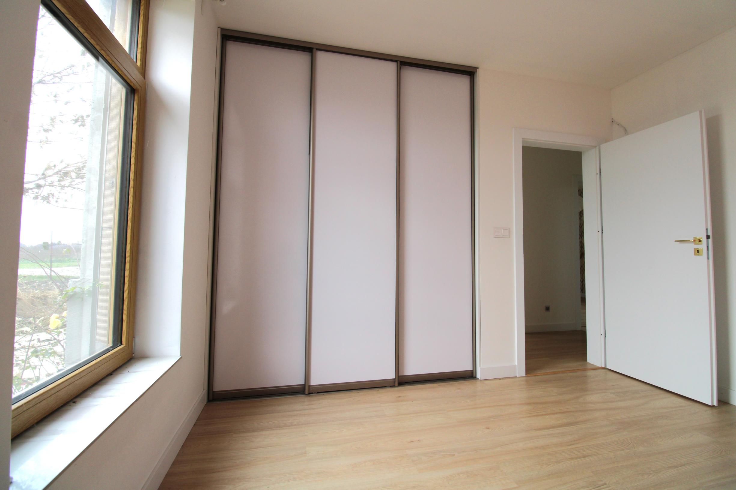 REZERVOVANÉ - Moderný rodinný dom v Šulekove