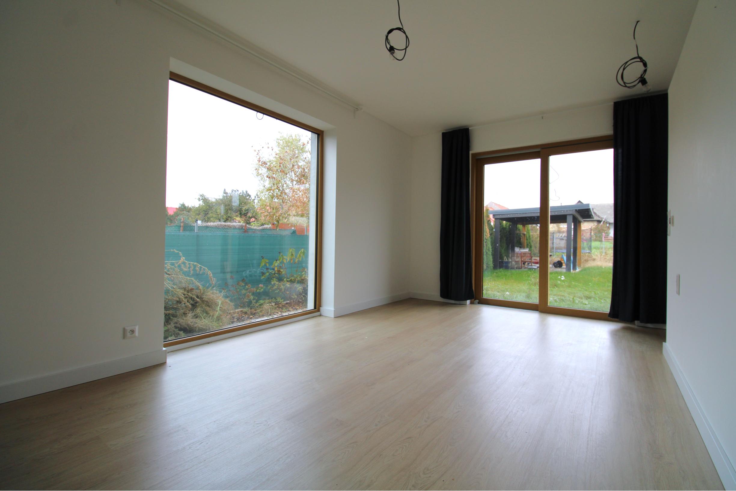 REZERVOVANÉ - Moderný rodinný dom v Šulekove