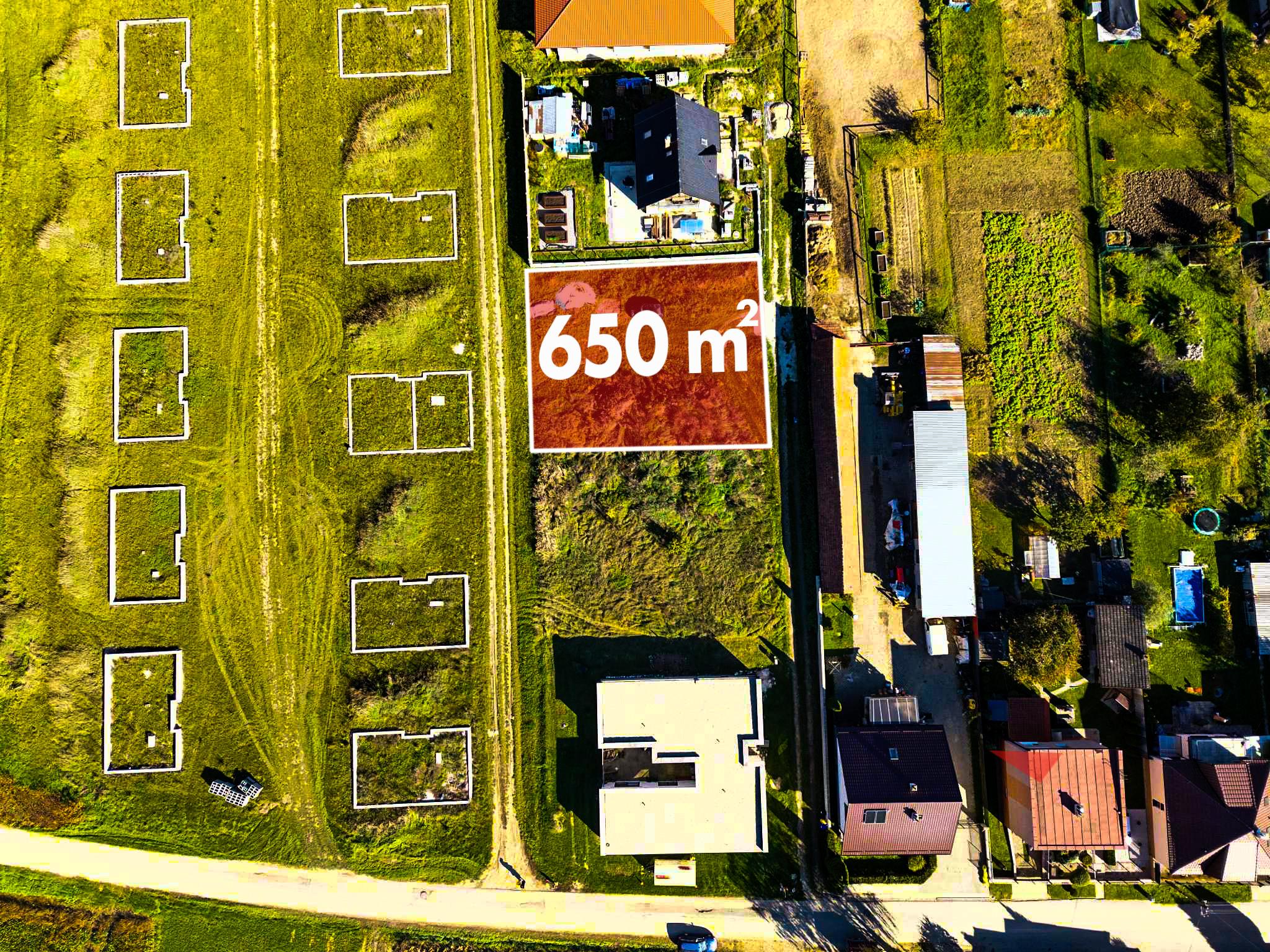 Na predaj stavebný pozemok 650 m² – Trenčín