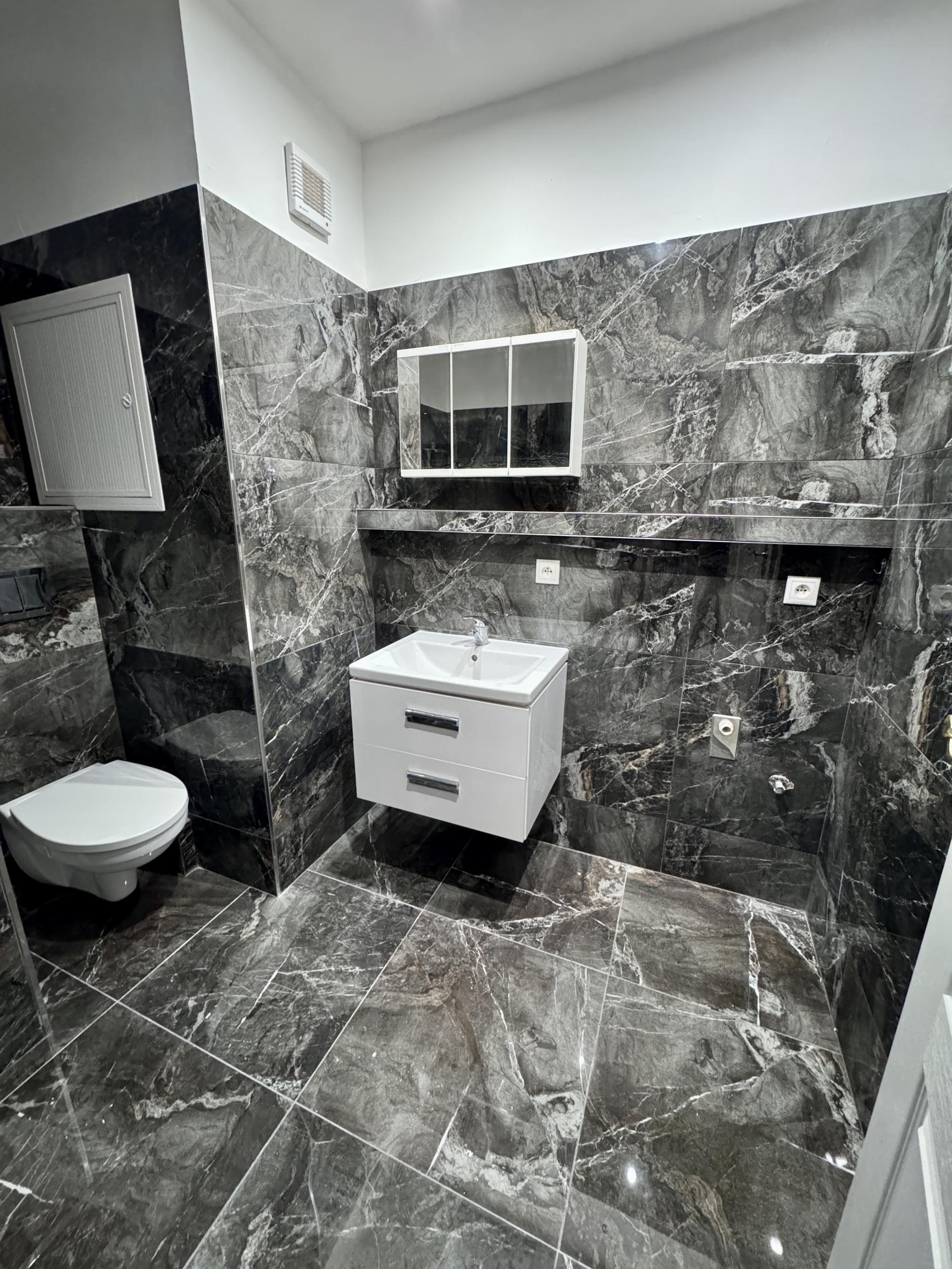 Prenájom Nové Mesto nad Váhom, Športová ulica 1 poschodie