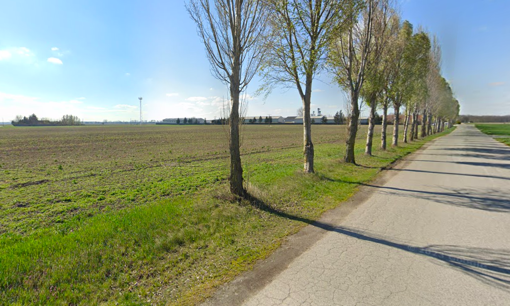 Na predaj pozemok v obci Tomašikovo.