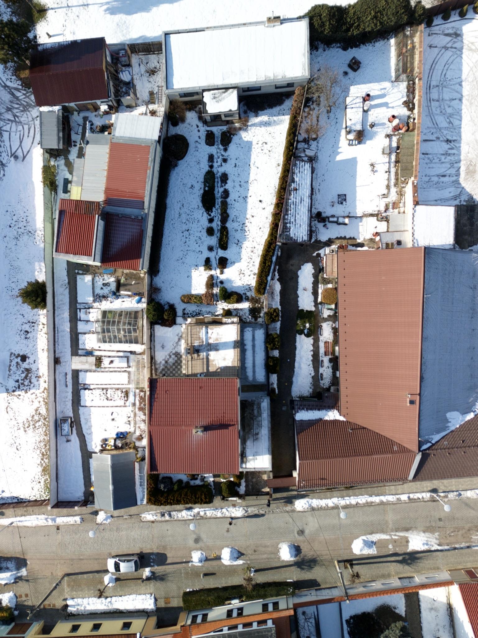 Rodinný dom v pôvodnom stave pár krokov od námestia – Nové Mesto nad Váhom