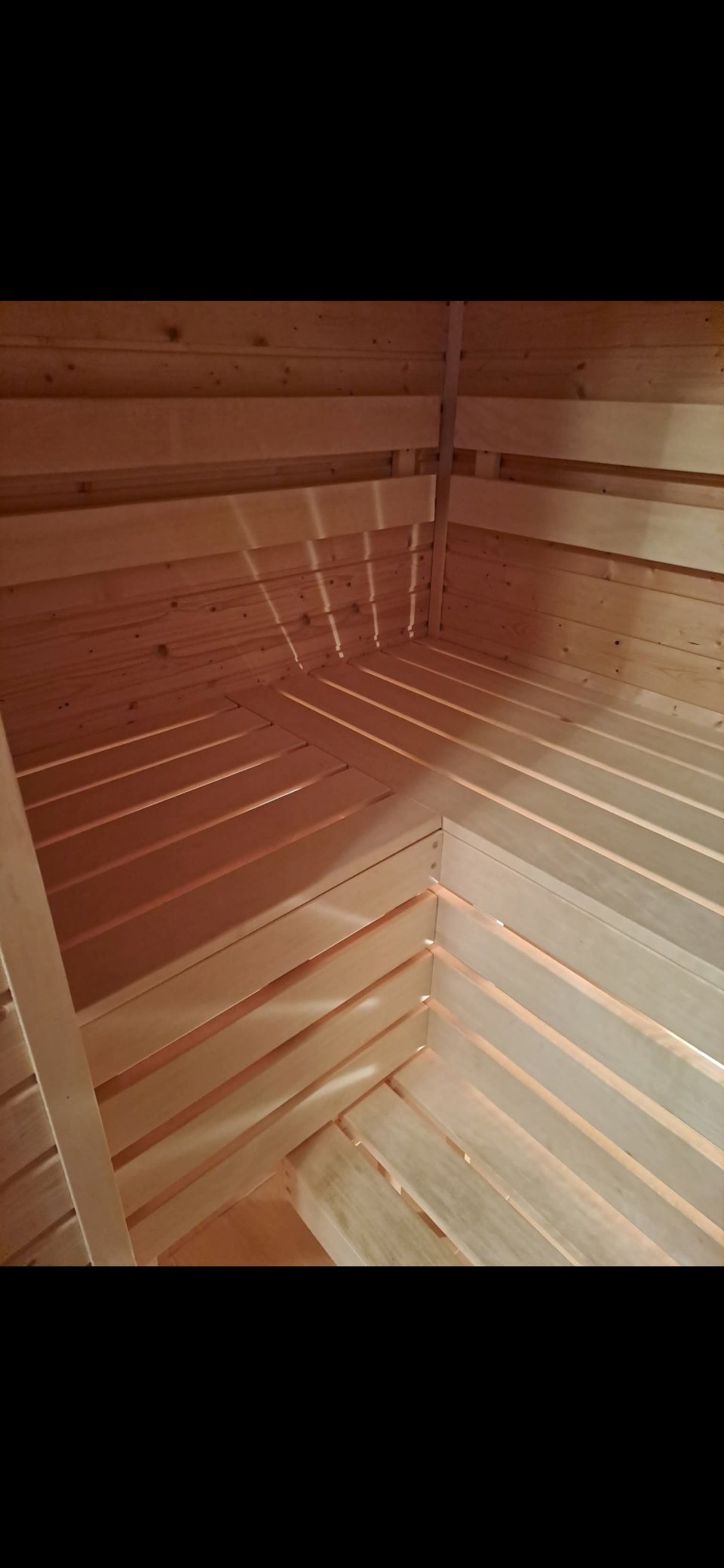 Chata pri lese nad Pieštanmi v chatovej oblasti Striebornica