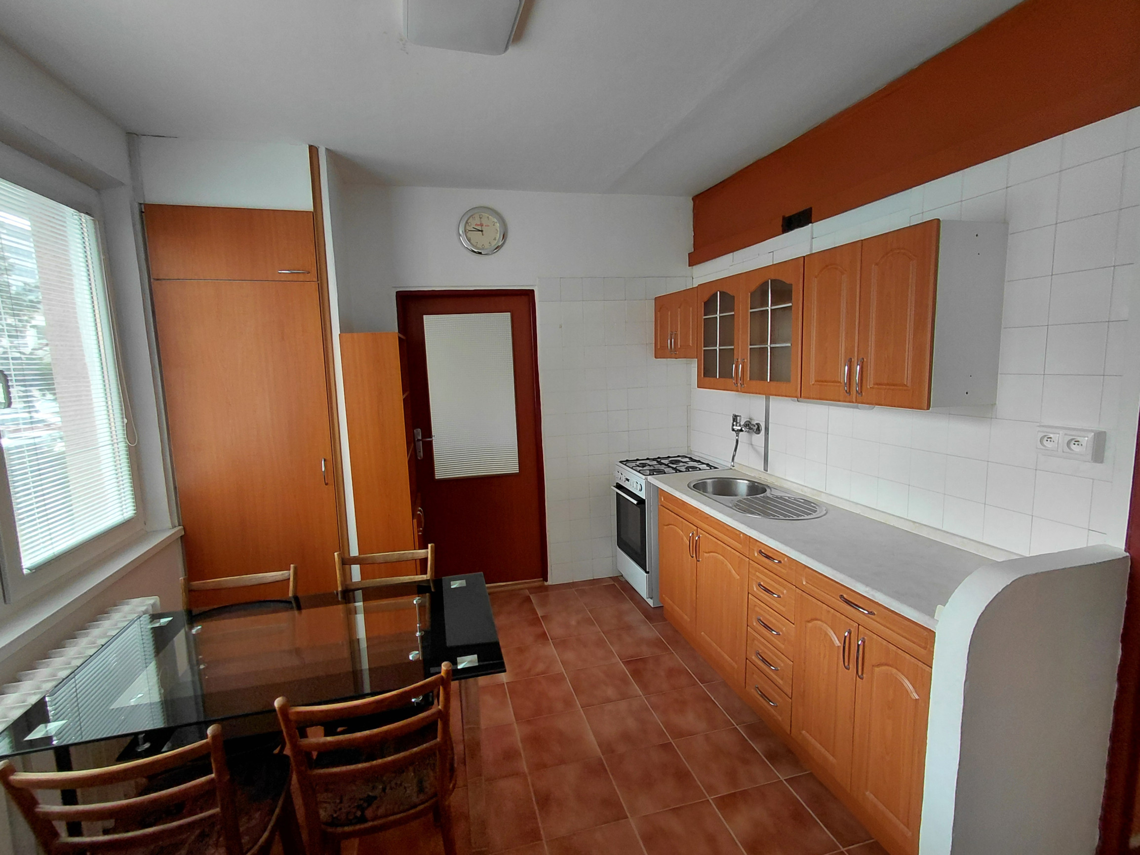 Prenájom 3 izbový byt v centre