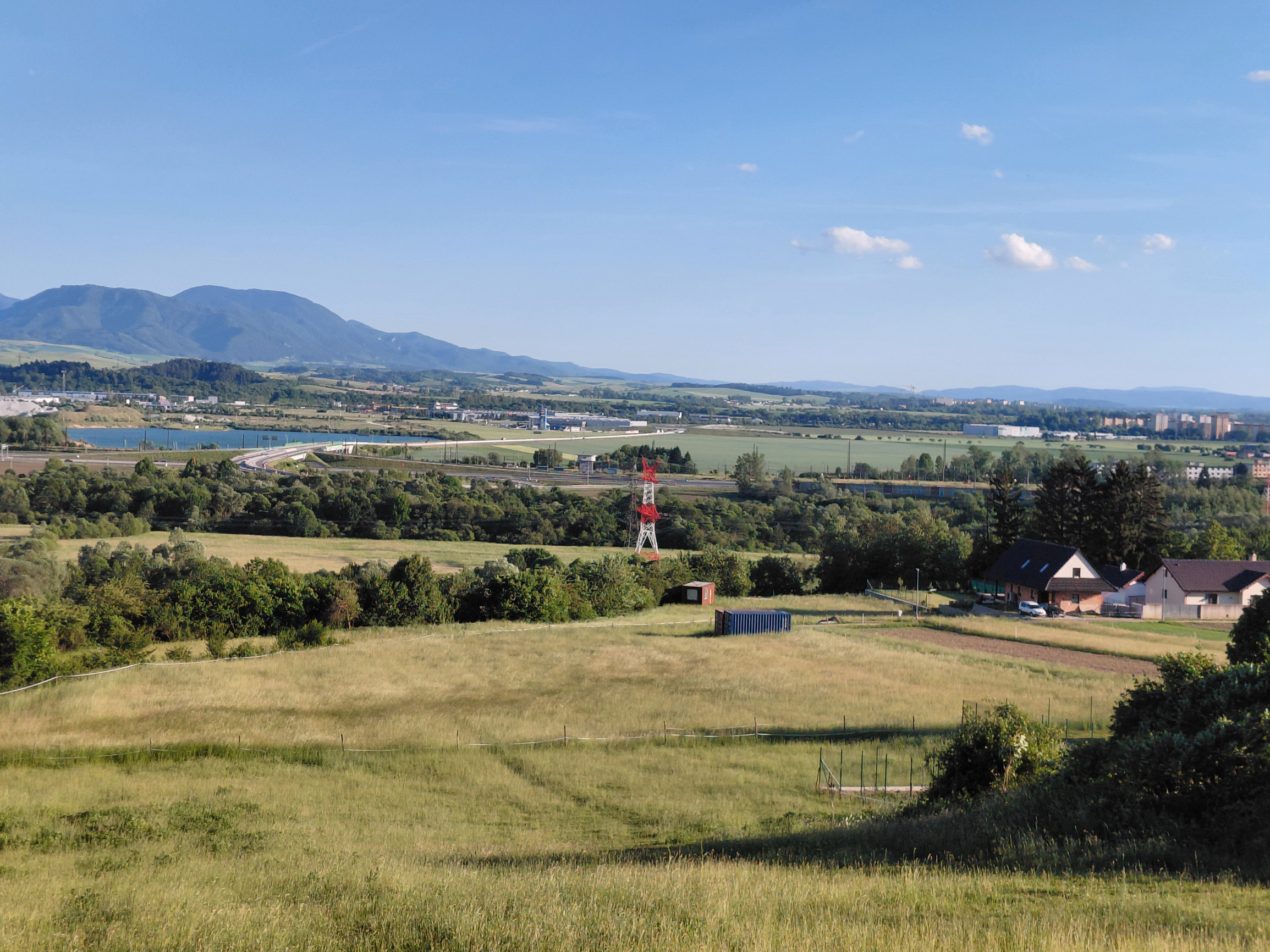 Na predaj pozemok Turčianske Kľačany