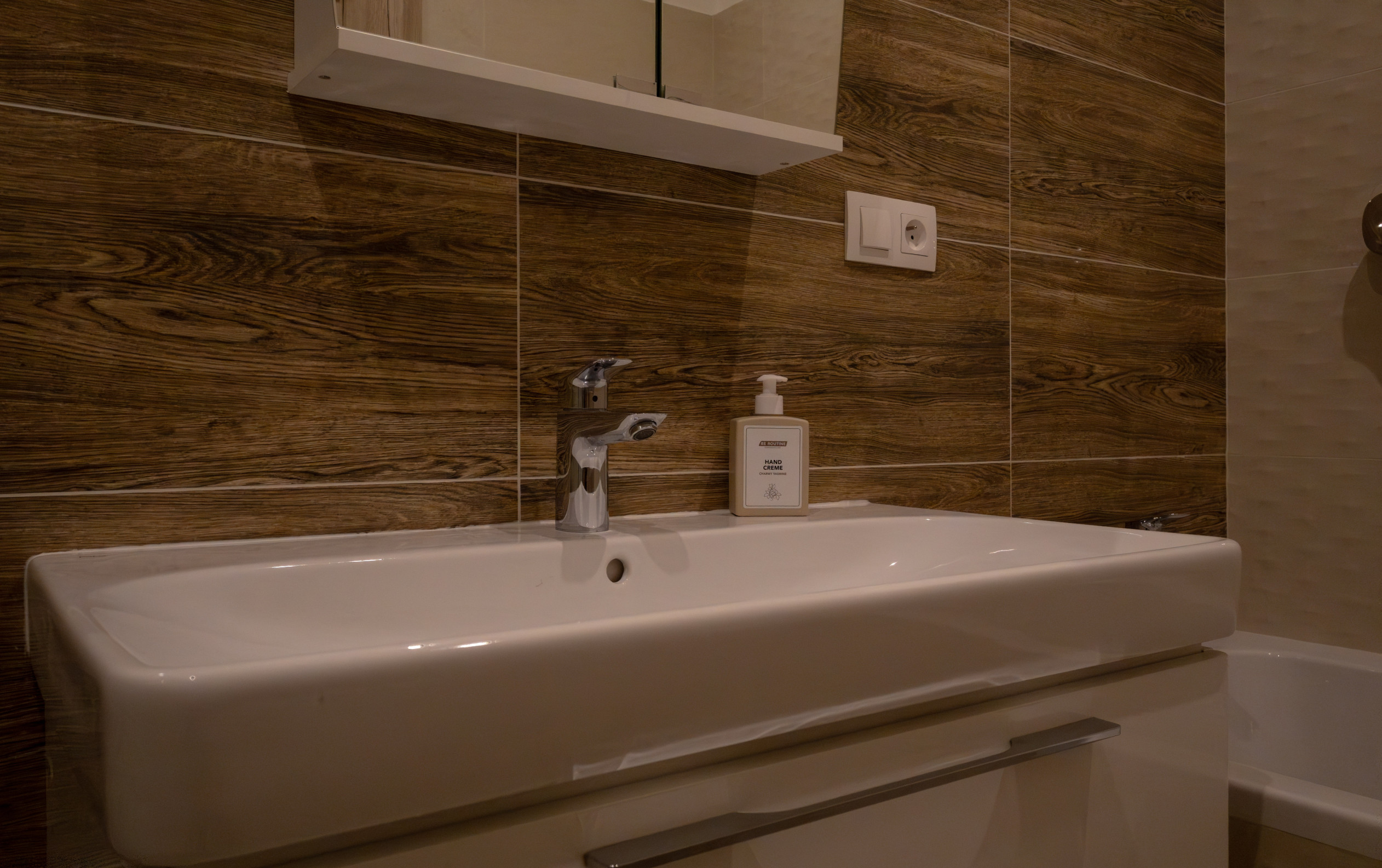 REZERVOVANÉ – MODERNÝ 4-IZBOVÝ BYT | 84 m² | VEĽKÝ BIEL