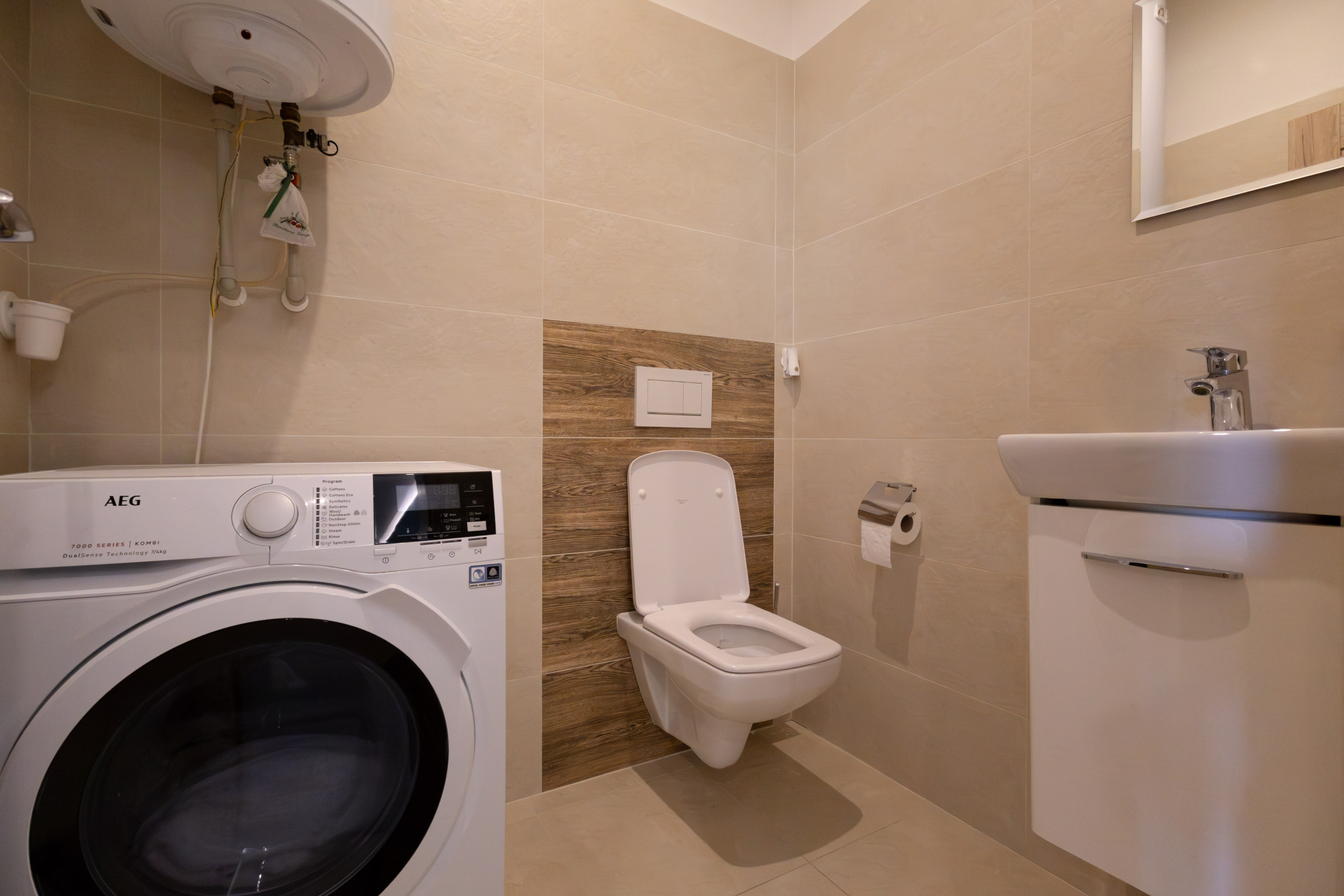 REZERVOVANÉ – MODERNÝ 4-IZBOVÝ BYT | 84 m² | VEĽKÝ BIEL