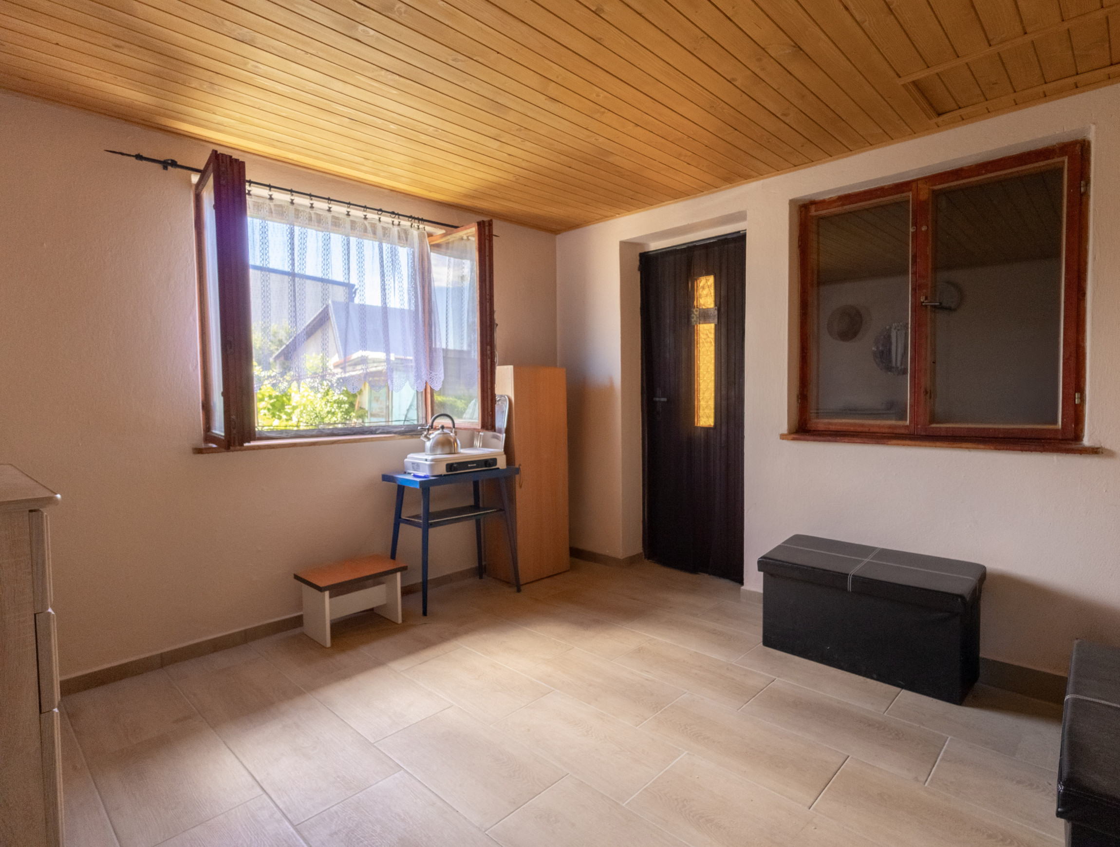 NA PREDAJ Chata s pozemkom 510 m² | Dubnica nad Váhom