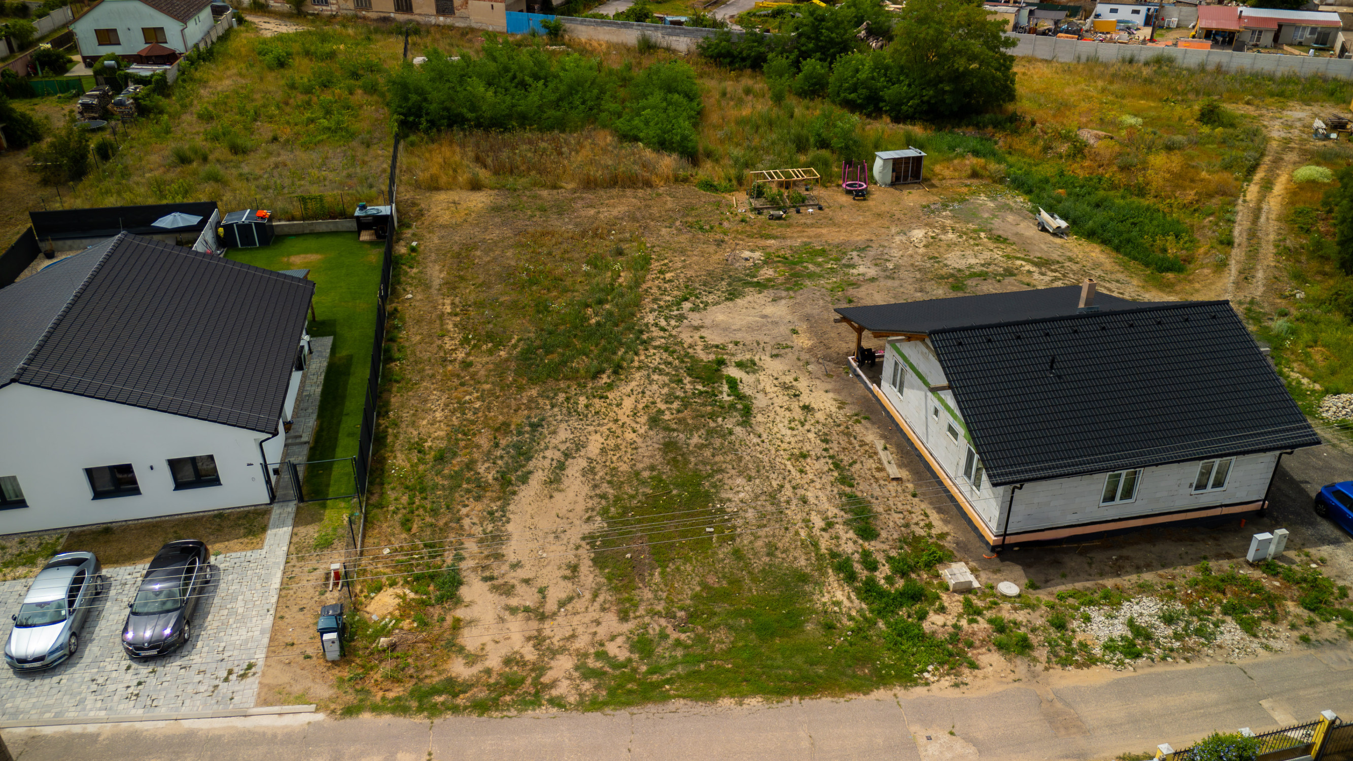 STAVEBNÝ POZEMOK NA PREDAJ | 835 m² | Záhorská Ves