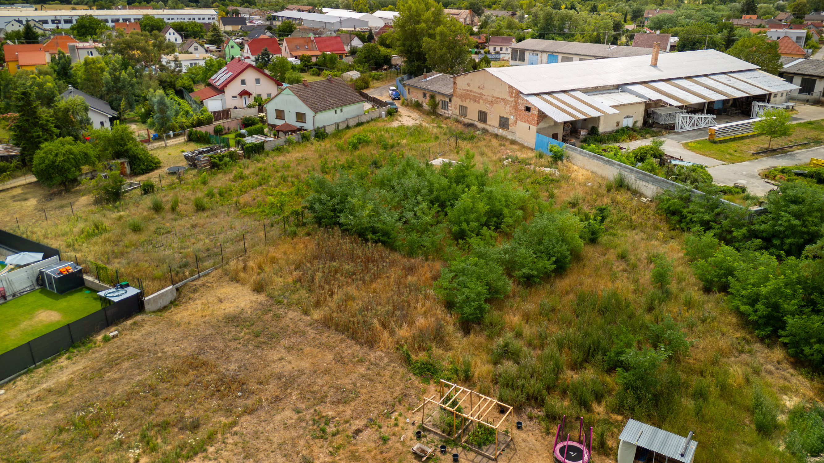 STAVEBNÝ POZEMOK NA PREDAJ | 913 m² | Záhorská Ves