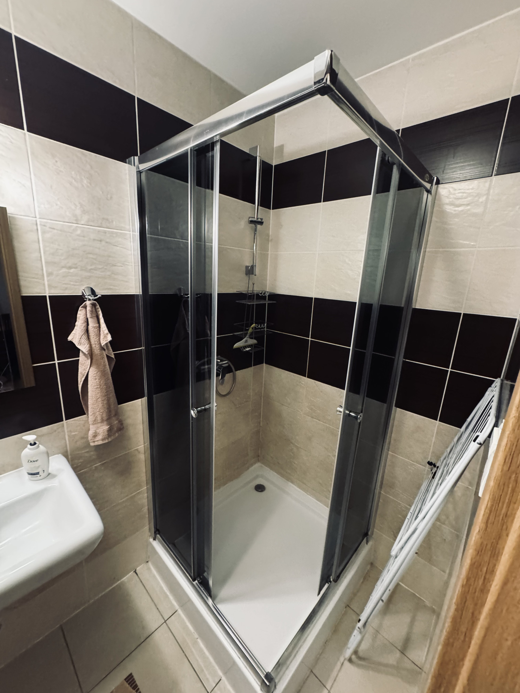 🔥 NA PREDAJ – 3-IZBOVÝ ŠTÝLOVÝ APARTMÁNOVÝ BYT.