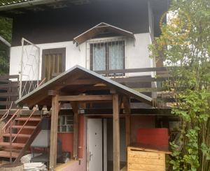 Na predaj - Chata Ilava – 369 m², krásny výhľad