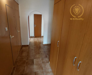 Prenájom 3 izbový byt v centre