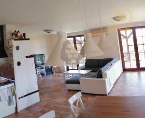 NA PREDAJ VIDIECKY RODINNÝ DOM V HORNÝCH OREŠANOCH