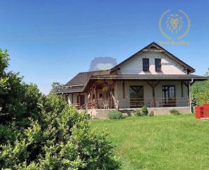 NA PREDAJ VIDIECKY RODINNÝ DOM V HORNÝCH OREŠANOCH