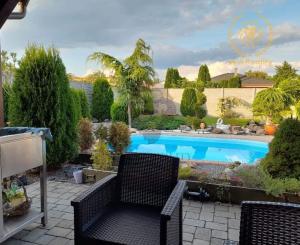 !!Znižená cena!! NA PREDAJ VELKÉ BIELICE - RODINNÝ DOM - 6,5 IZBOVÝ