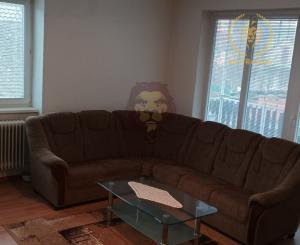 NA PREDAJ PRAVENEC - RODINNÝ DOM - 5 IZBOVÝ