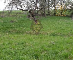 NA PREDAJ KOCURANY , POZEMOK 1214m2