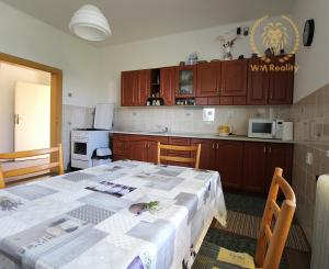 NA PREDAJ -Rodinný dom s veľkým pozemkom v Borskom Mikuláši