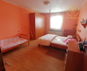 NA PREDAJ RODINNÝ DOM V OBCI - POLIANKA - MYJAVA