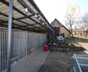 NA PREDAJ - Rodinný dom s veľkým pozemkom - Tepličky