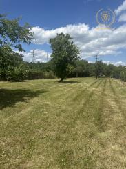 KOLLÁR REALITY ponúka na predaj pozemok v Novom Meste nad Váhom (1554 m2)