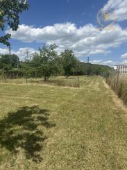 KOLLÁR REALITY ponúka na predaj pozemok v Novom Meste nad Váhom (1554 m2)