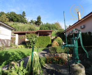 NA PREDAJ - Pozemok s chatkou neďaleko Sĺňavy