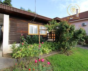 NA PREDAJ - Pozemok s chatkou neďaleko Sĺňavy