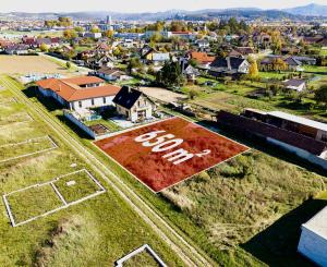 Na predaj stavebný pozemok 650 m² – Trenčín