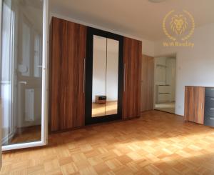 NA PRENÁJOM - 2 - izbový byt v centre Piešťan s parkovaním