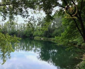 ZNŹENÁ CENA ! - NA PREDAJ - Jazero pri Tomášikove