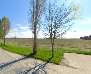 Na predaj pozemok v obci Tomašikovo.