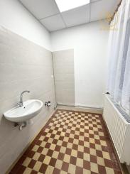 Na predaj rodinný dom v Trenčíne – Sihoť • výborná lokalita