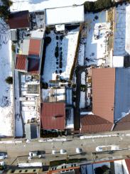 Rodinný dom v pôvodnom stave pár krokov od námestia – Nové Mesto nad Váhom