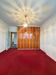 Rodinný dom v pôvodnom stave pár krokov od námestia – Nové Mesto nad Váhom