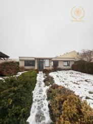 Rodinný dom v pôvodnom stave pár krokov od námestia – Nové Mesto nad Váhom