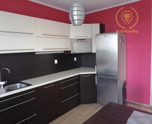 Rezervované Moderný 2-izbový byt s 2 balkónmi, Ilava – SNP