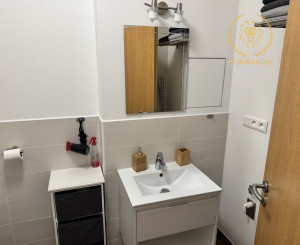 NA PREDAJ - APARTMÁN V BEŠEŇOVEJ | 52 m²