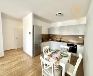 Moderný 2-izbový byt na prenájom – Zelené Vlčince, Pražská ulica