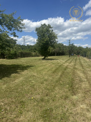 KOLLÁR REALITY ponúka na predaj pozemok v Novom Meste nad Váhom (1554 m2)